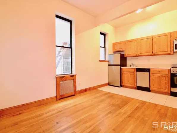 167 West 80th Street image 1 of 11