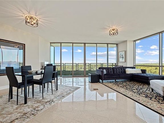 4th image of 700 Park Regency Pl NE APT 1702