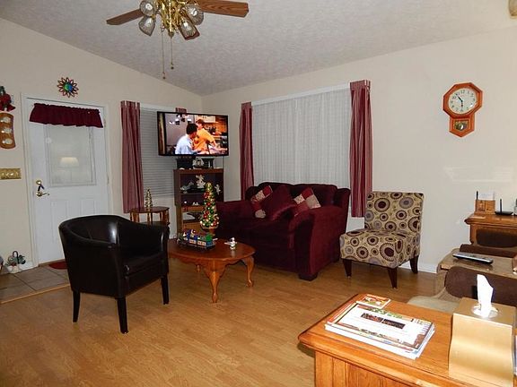 4th image of 703 Teasel Dr