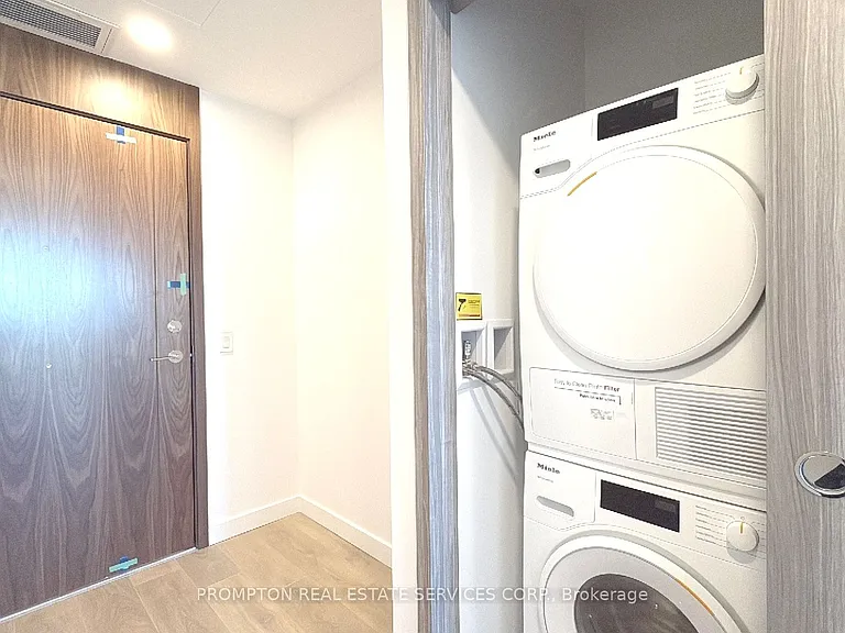 18 Esther Shiner Blvd #2606 — Photo 10