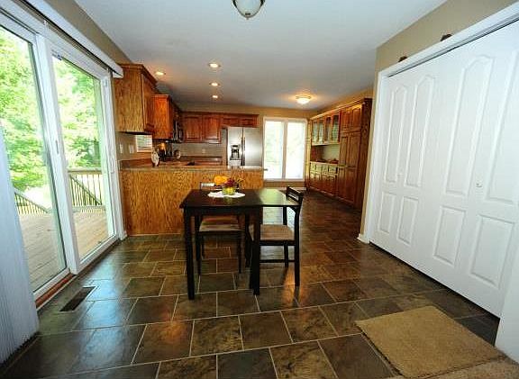 5th image of 177 Boxelder Dr