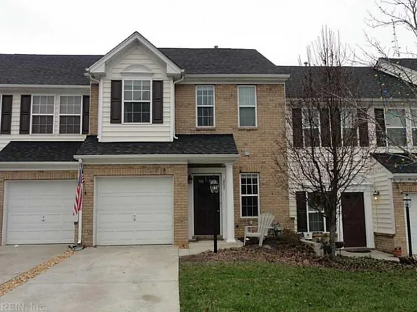 207 Emily Ln, Yorktown, VA 23690