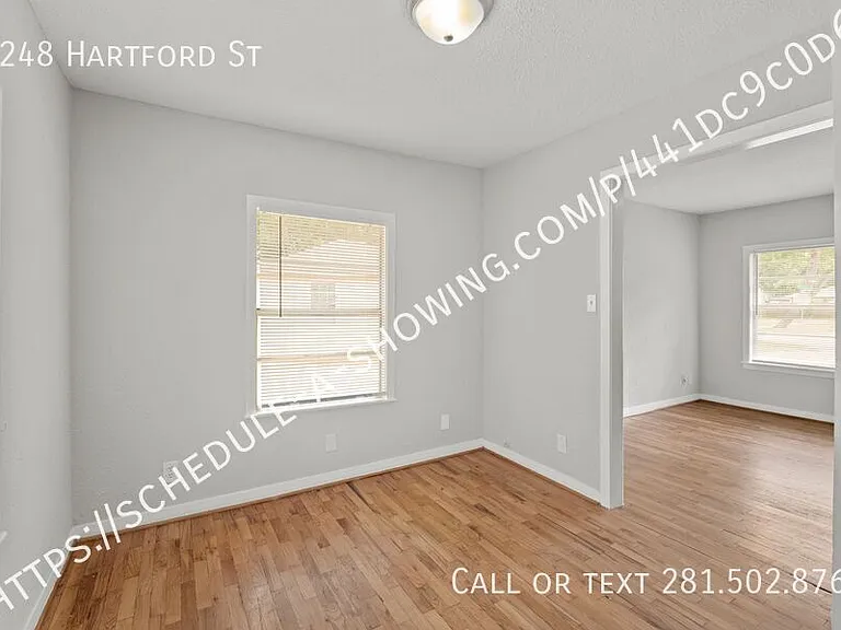 8248 Hartford St — Photo 2