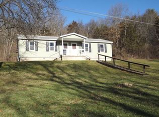 225-227 Tracy Brewer Rd, Meshoppen, PA 18630