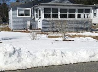 7 Crocker Ave, Wareham, MA 02571