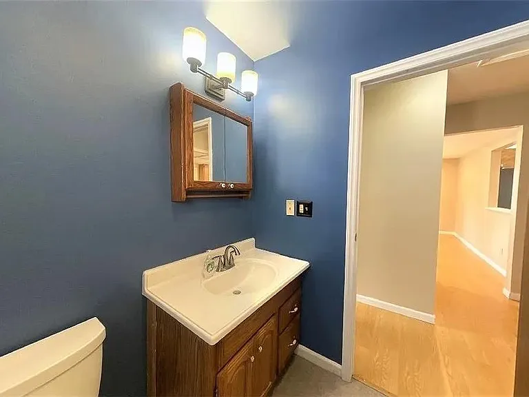 609 Poplar Ave — Photo 11