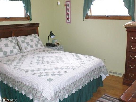 5th image of 6168 Roanoke Cir