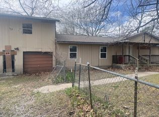 20015 Natural Walk Rd, Springdale, AR 72764