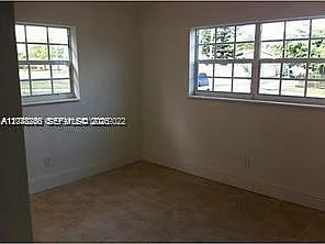 1231 NW 190th St — Photo 3