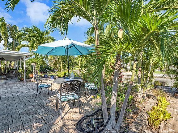 5th image of 4000 NE 16th Ave
