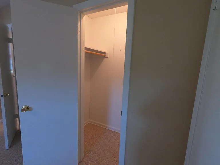 5830 Perry Ln — Photo 28