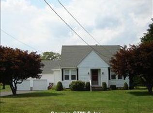 583 Paddock Ave, Meriden, CT 06450