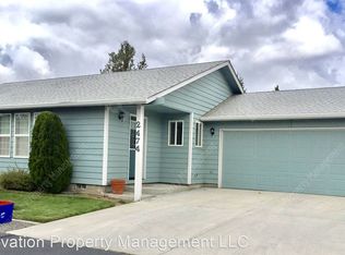 2474 NE Rosemary Dr, Bend, OR 97701