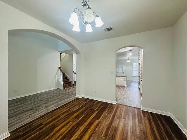 18501 Blue Pond Dr — Photo 11