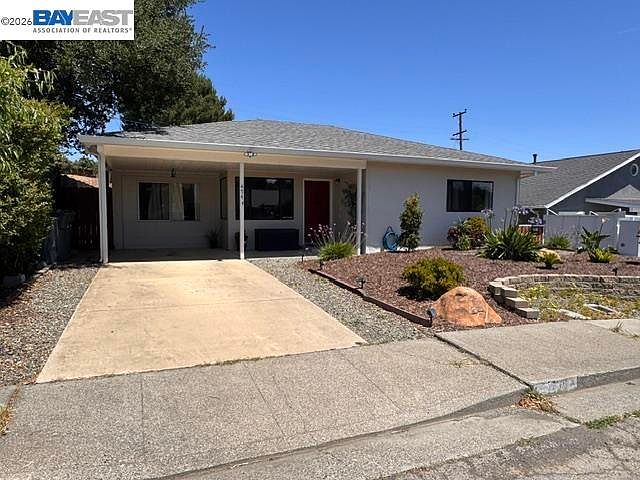 1st image of 474 La Jolla St