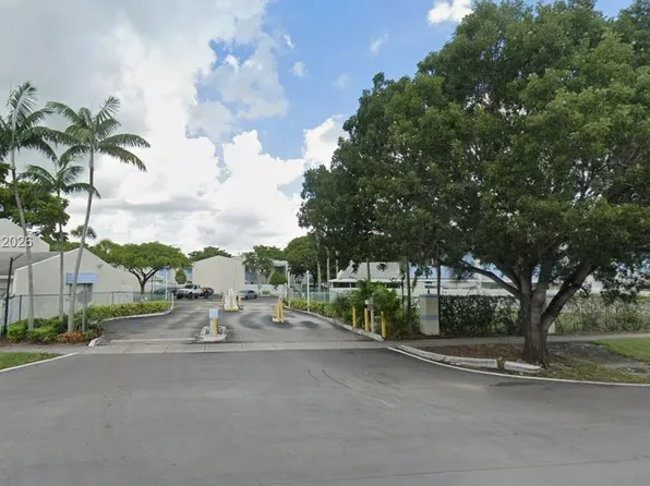 22317 SW 103rd Ave, Miami, FL 33190