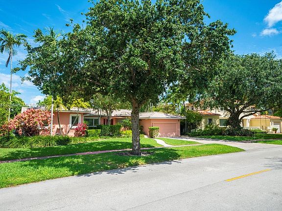 4th image of 4350 Nautilus Dr