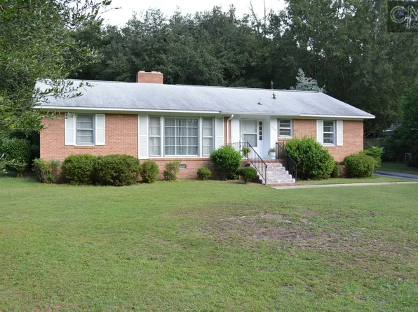 1110 Roberts St, Camden, SC 29020