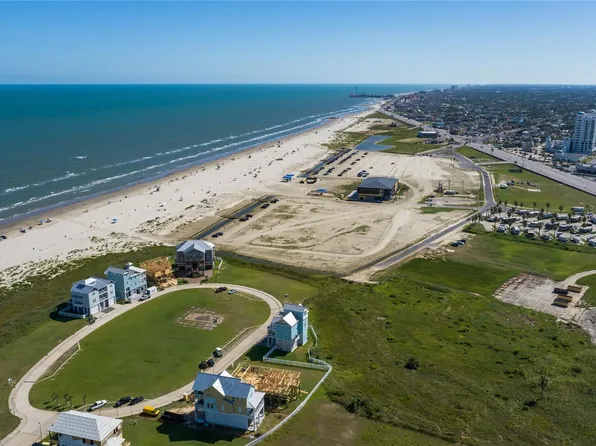 44 Grand Beach Blvd, Galveston, TX 77550