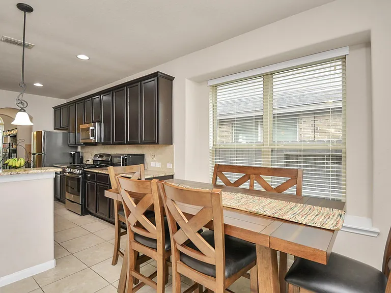 17510 Woodfalls Ln — Photo 14