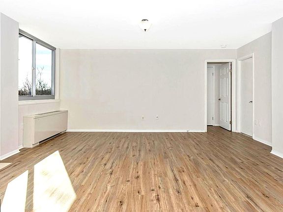 5th image of 5353 Columbia Pike APT 708