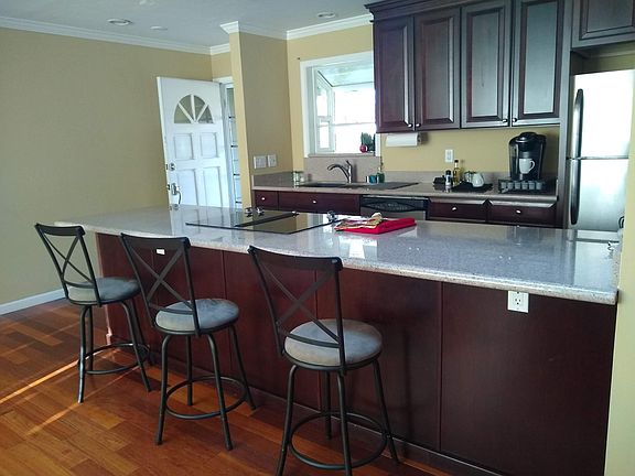 3rd image of 1481 Maria Way