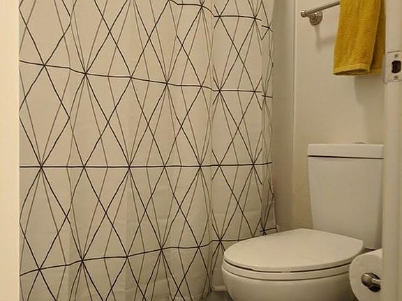 5th image of 2949 Portage Bay W APT 201