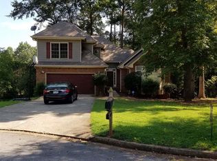 1494 Crooked Tree Ln, Stone Mountain, GA 30088