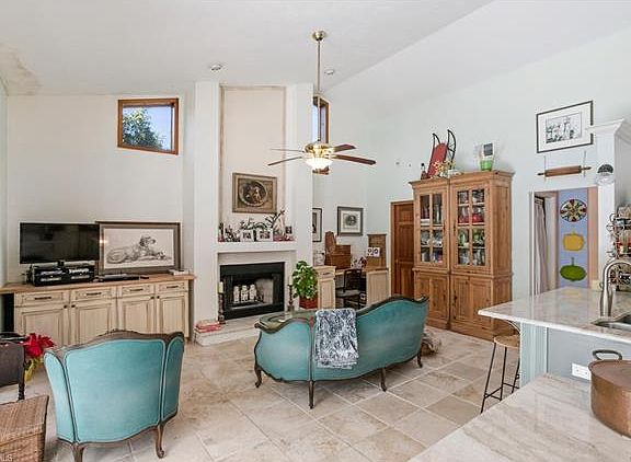 3rd image of 209 Palmetto Dunes Cir