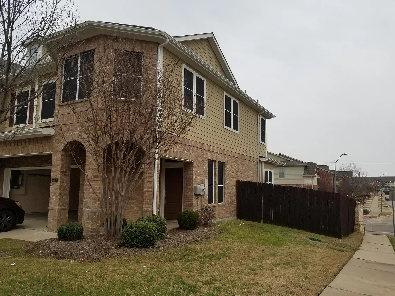4000 Rome Ct — Photo 1