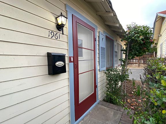 4th image of 1961 Maiden Ln