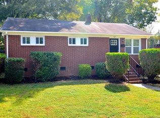 3156 Burbank Dr, Charlotte, NC 28216