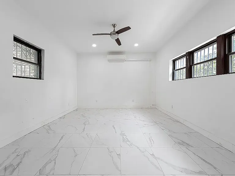789 Willoughby Ave #3 — Photo 7
