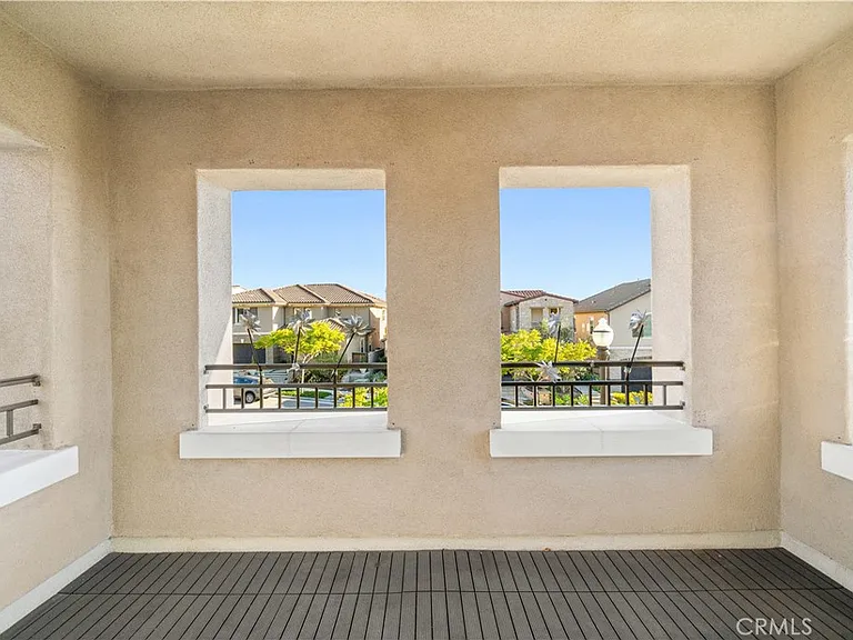1151 Summit Oak Dr — Photo 57