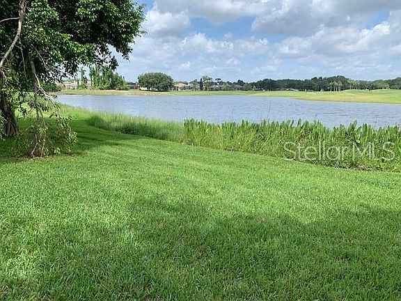 2nd image of 172 Fairway Pointe Cir
