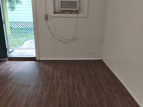 2nd image of 13119 N Florida Ave #6