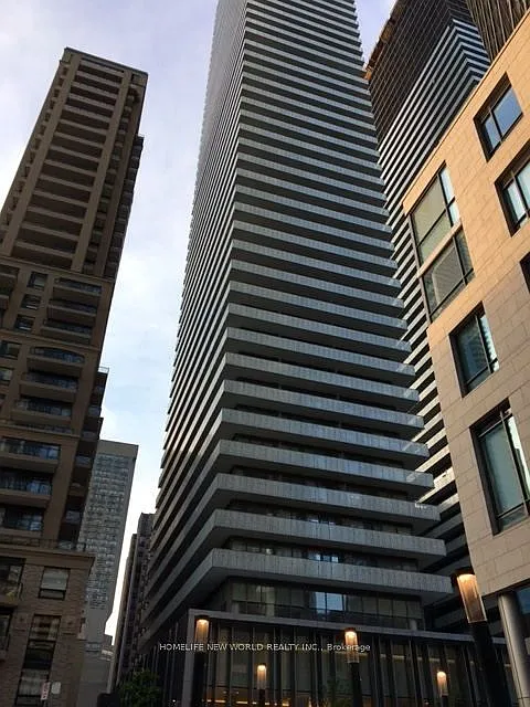 42 Charles St E #705