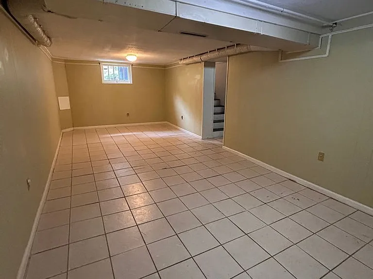 505 Camilla St SE — Photo 33