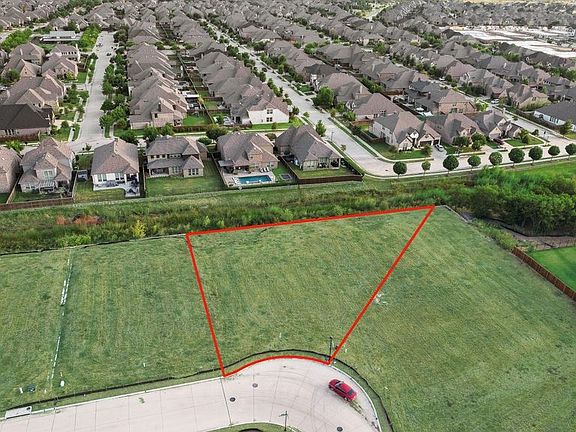 5th image of 3271 Washington Dr