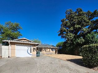 4520 Bomann Dr, Olivehurst, CA 95961
