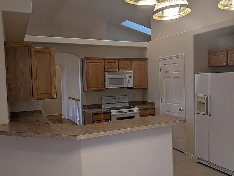 7113 Appletree Loop — Photo 3