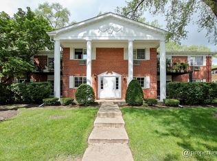 110 N Dryden Pl UNIT 1A, Arlington Heights, IL 60004