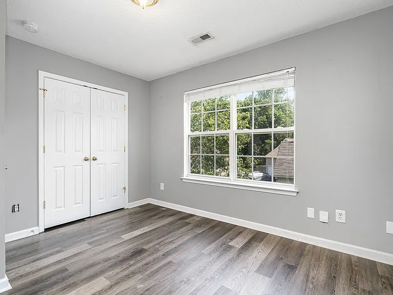 6656 Blythedale Dr — Photo 6