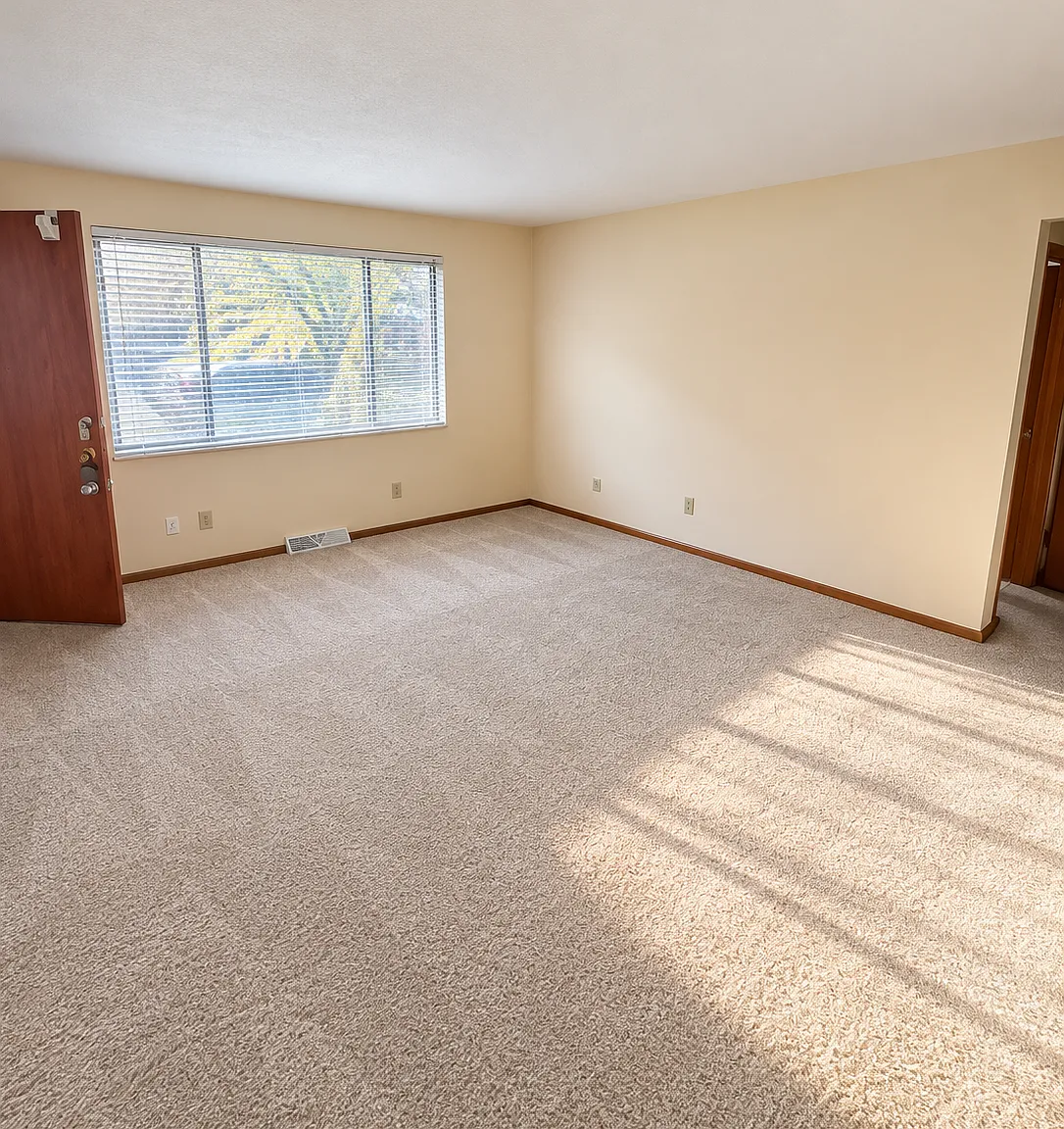 2 bed, $1,095 — Photo 1