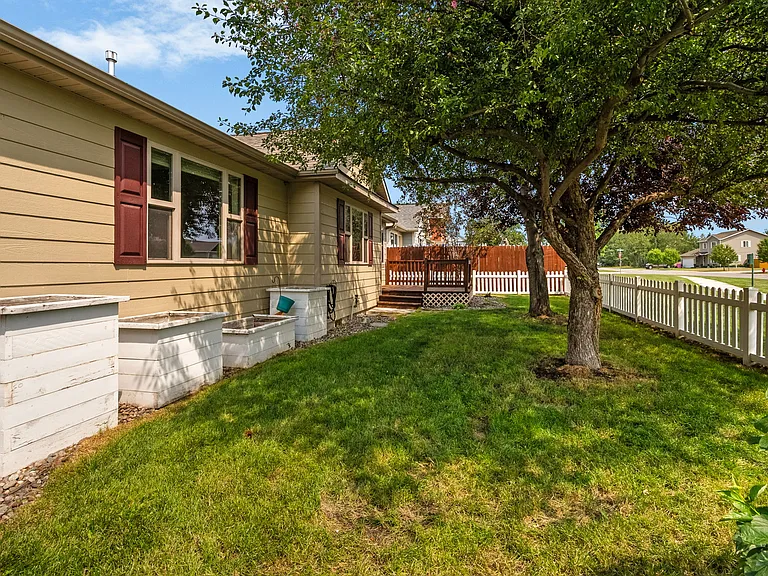 1397 N River Rock Dr — Photo 82