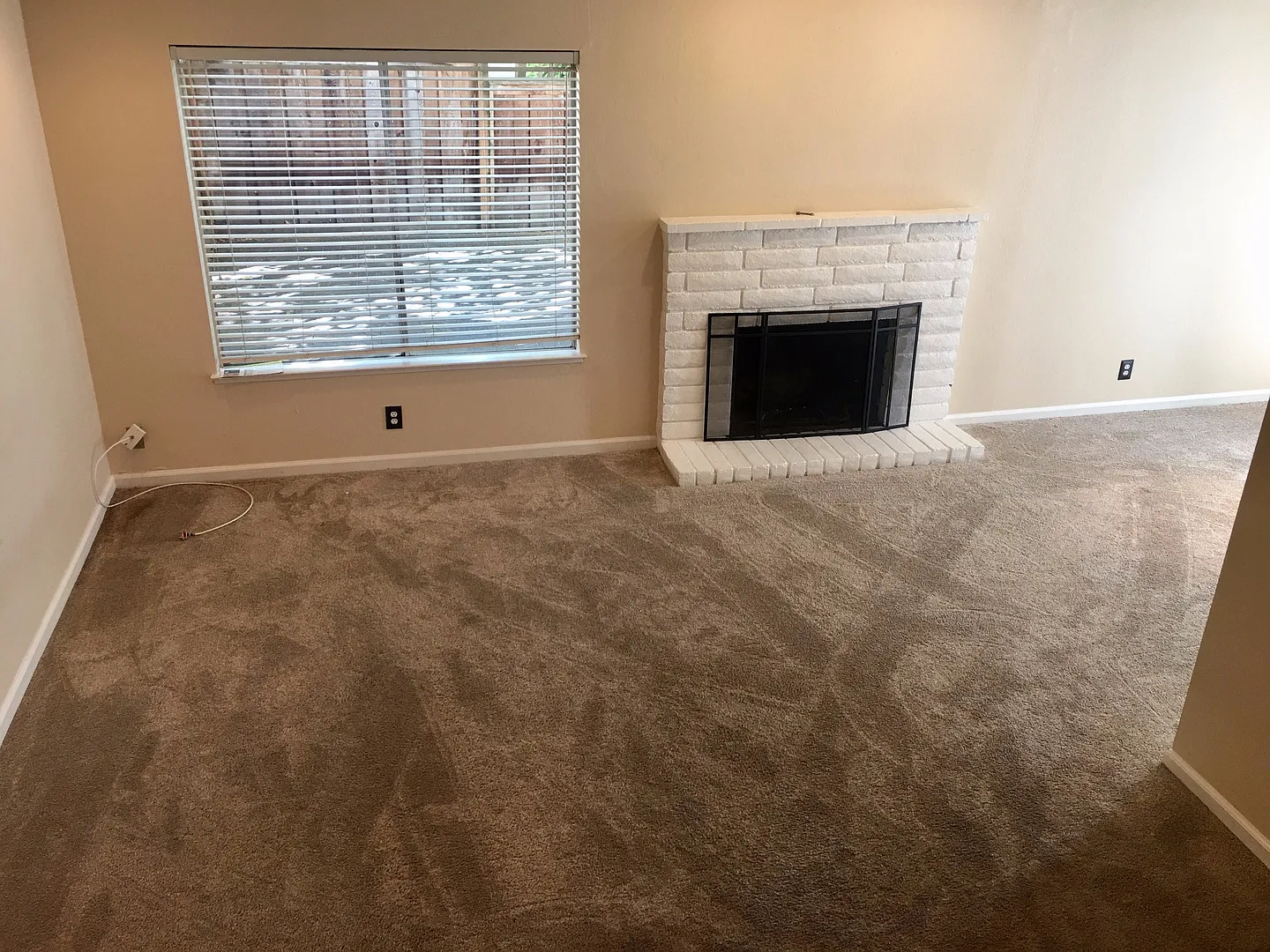 Hartz Property Management Presents: The Fabulous 131 Fountainhead Court — Photo 4