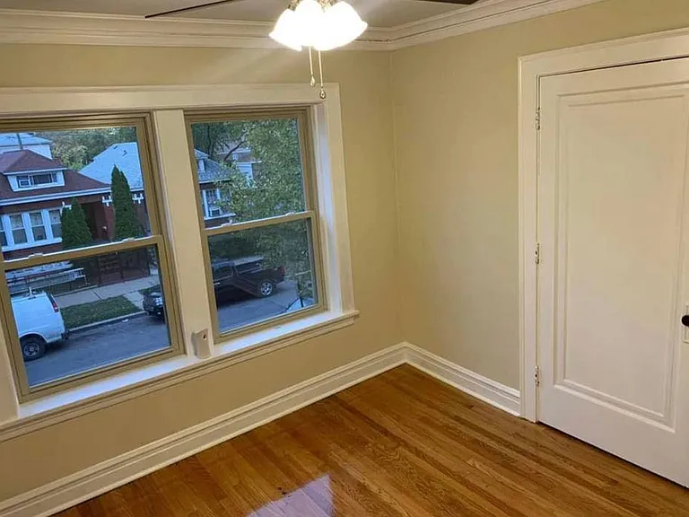 5801 S Whipple St #1 — Photo 3