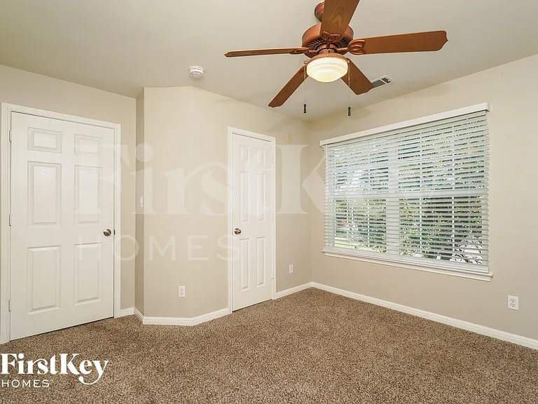 20930 Pedregoso Ln — Photo 15