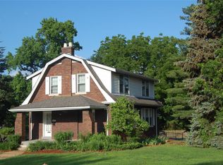 3061 Delavan Dr, Saint Louis, MO 63121