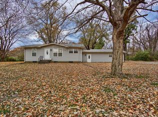 7169 Lebanon Rd, Collinsville, IL 62234